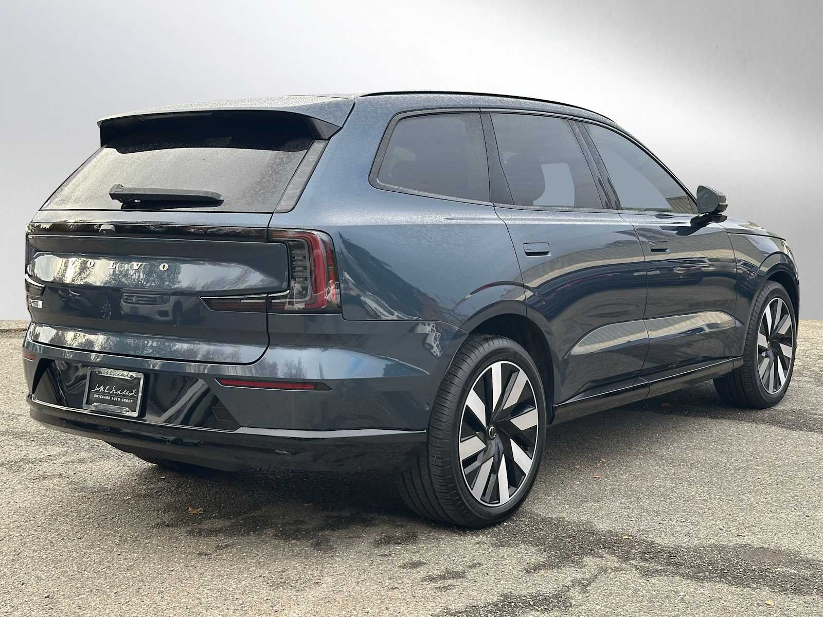 2025 Volvo EX90 Ultra
