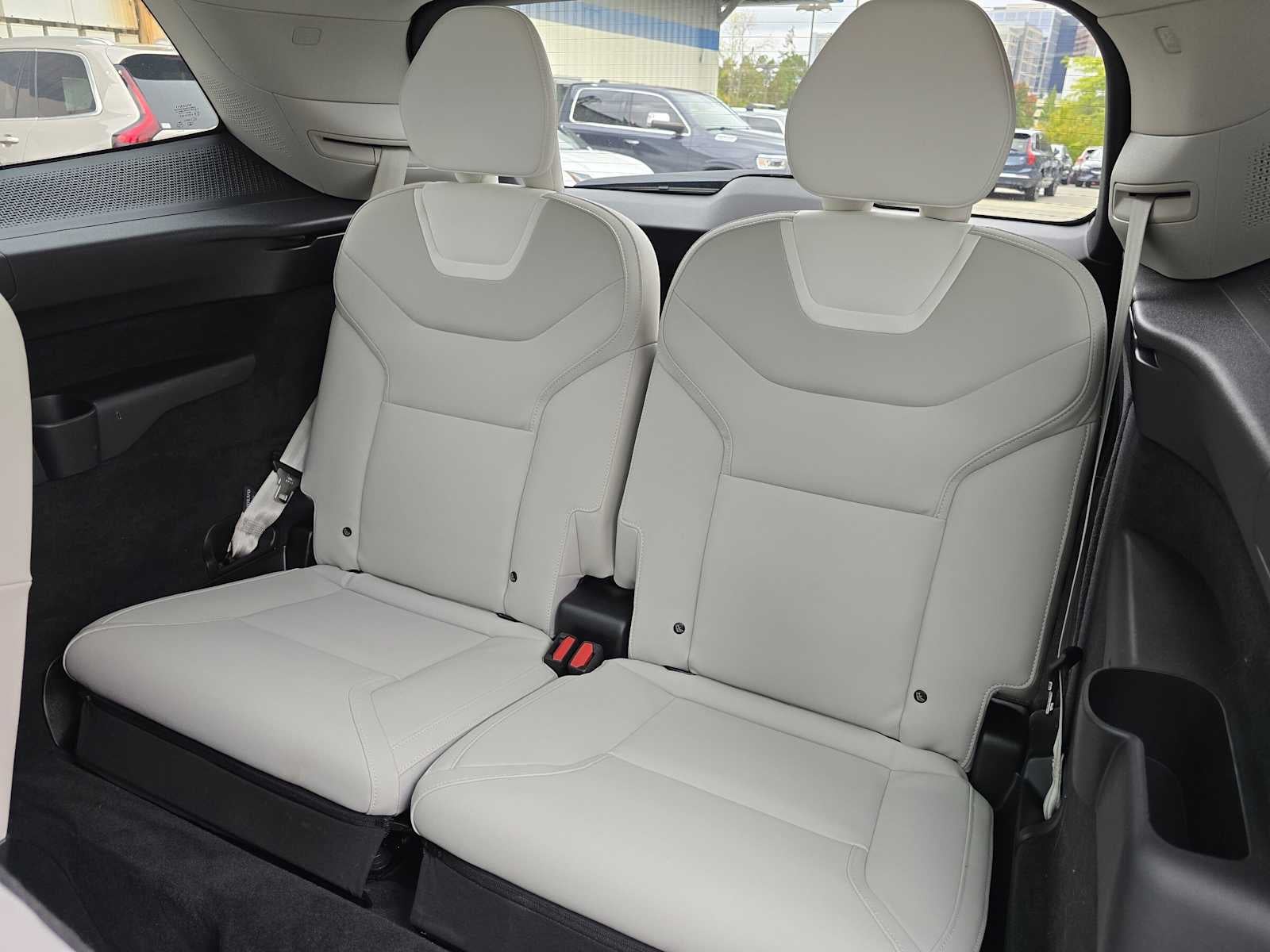 2025 Volvo EX90 Ultra