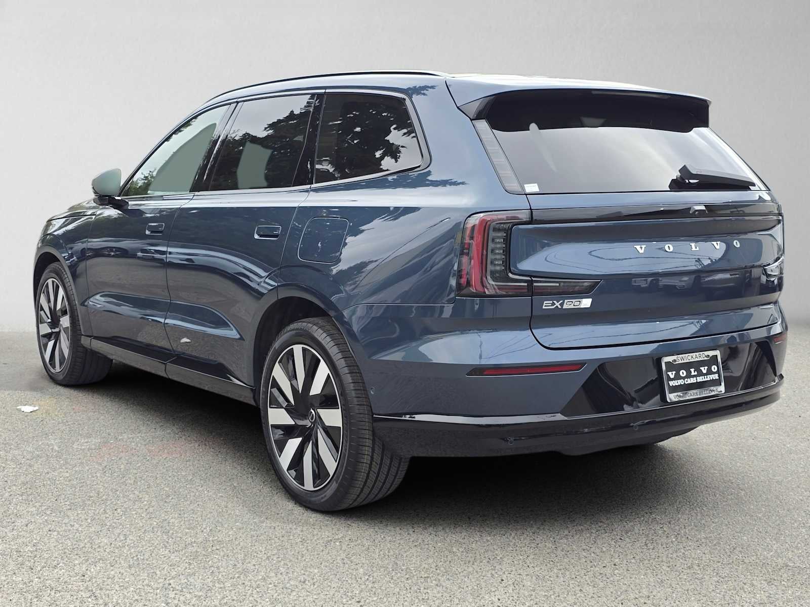 2025 Volvo EX90 Ultra