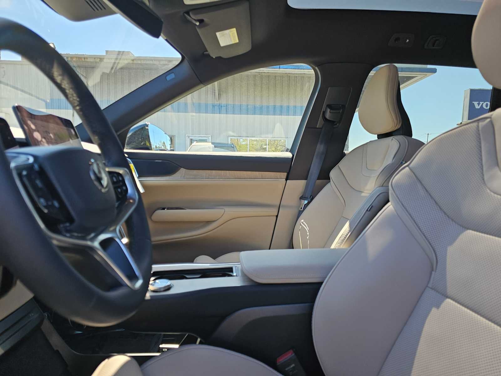 2025 Volvo EX90 Ultra