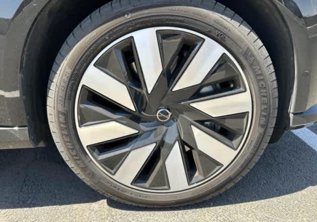 2025 Volvo EX90 Ultra