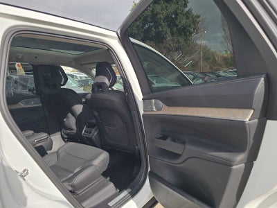 2025 Volvo EX90 Ultra