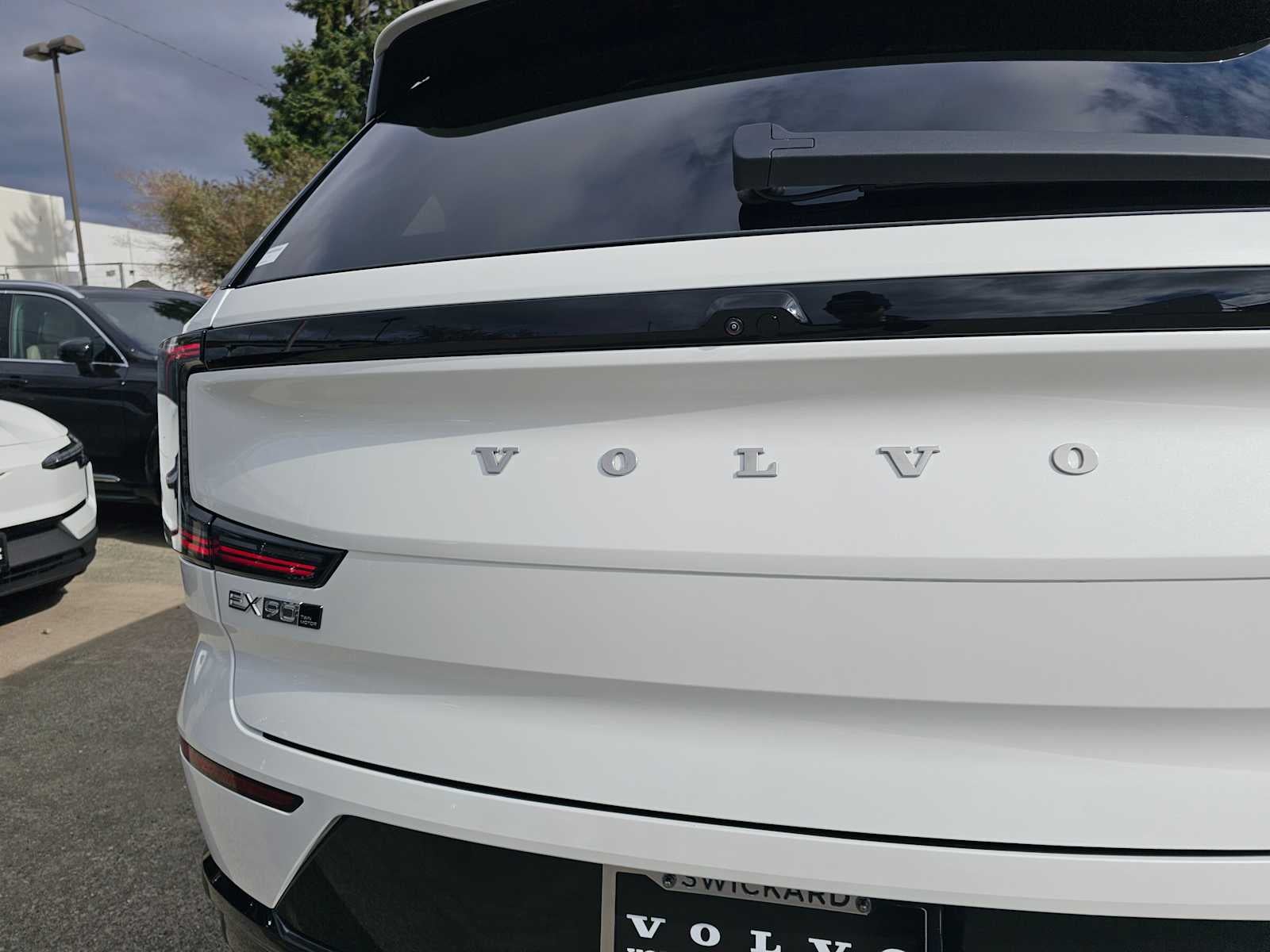 2025 Volvo EX90 Ultra