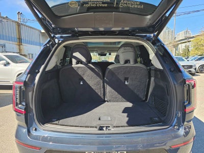 2025 Volvo EX90 Plus