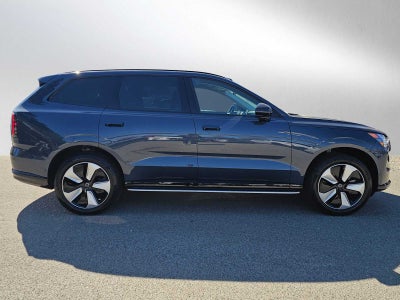 2025 Volvo EX90 Plus
