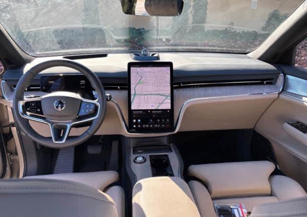 2025 Volvo EX90 Ultra