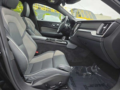 2022 Volvo S60 Recharge Plug-In Hybrid R-Design