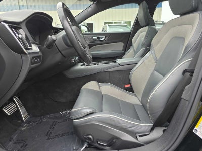 2022 Volvo S60 Recharge Plug-In Hybrid R-Design