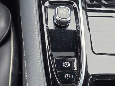 2022 Volvo S60 Recharge Plug-In Hybrid R-Design