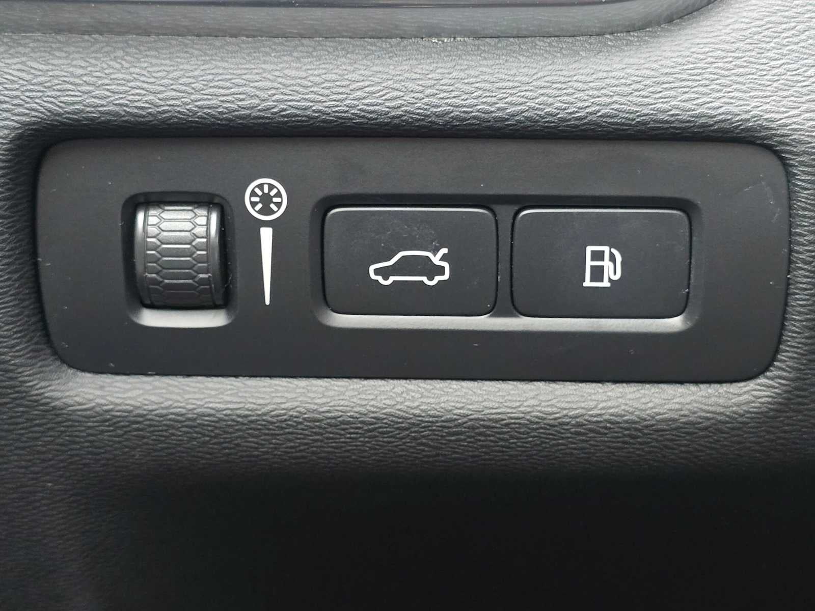 2022 Volvo S60 Recharge Plug-In Hybrid R-Design