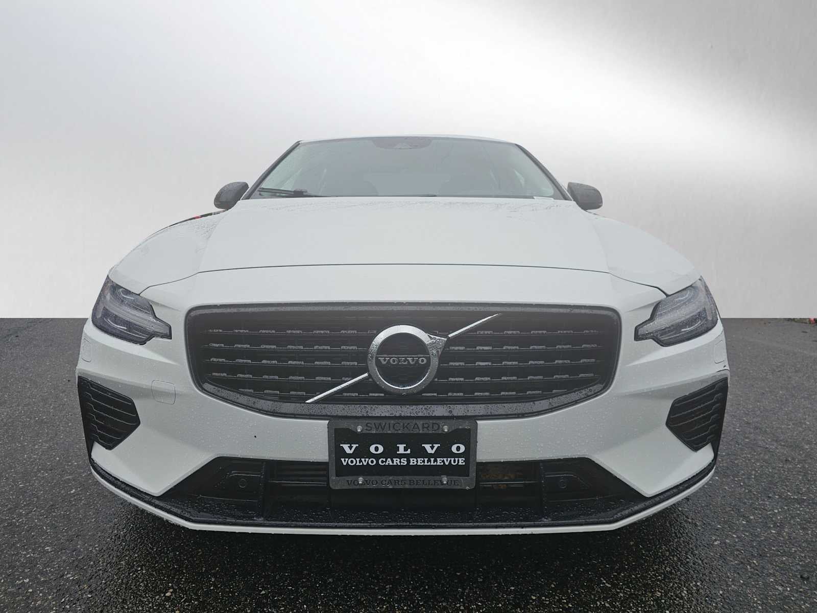 2022 Volvo S60 Recharge Plug-In Hybrid Inscription