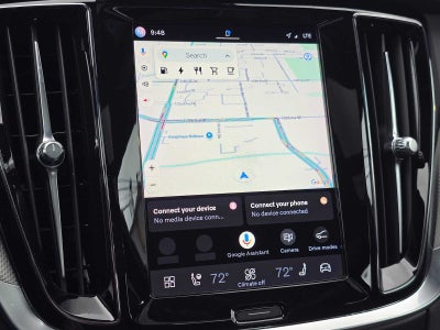 2023 Volvo S60 Recharge Plug-In Hybrid Ultimate Dark Theme