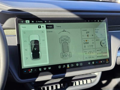 2025 Rivian R1S Adventure