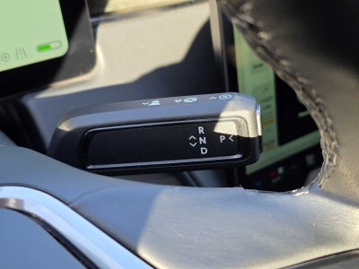 2025 Rivian R1S Adventure