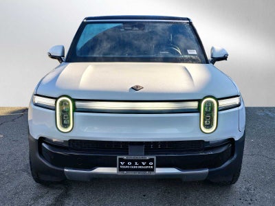 2025 Rivian R1S Adventure