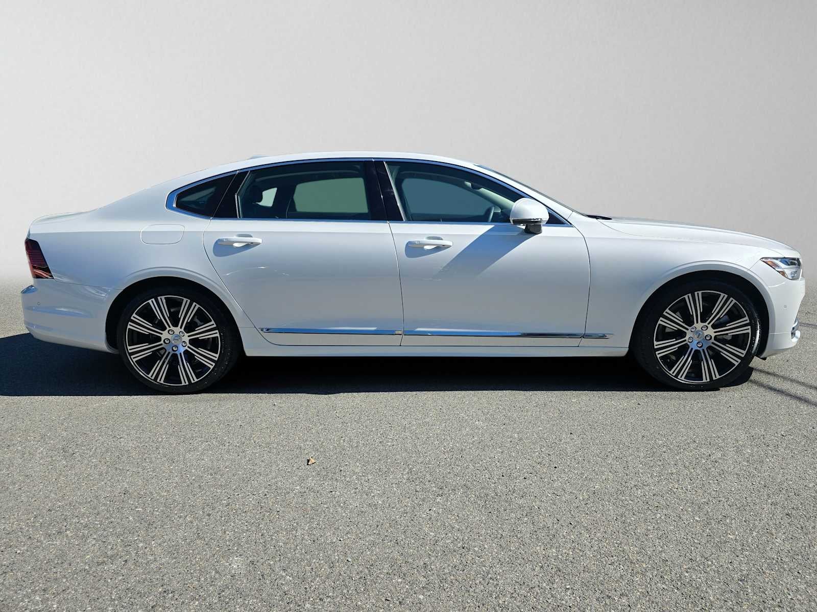 2025 Volvo S90 Plus