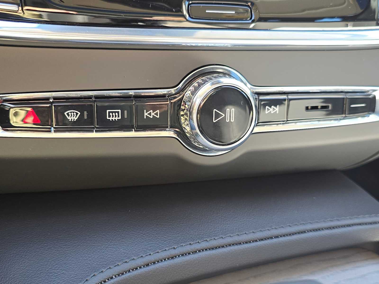 2025 Volvo S90 Plus