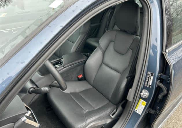 2023 Volvo S90 Plus