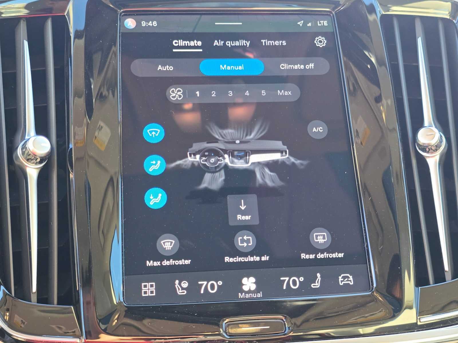 2024 Volvo S90 Recharge Plug-In Hybrid Ultimate
