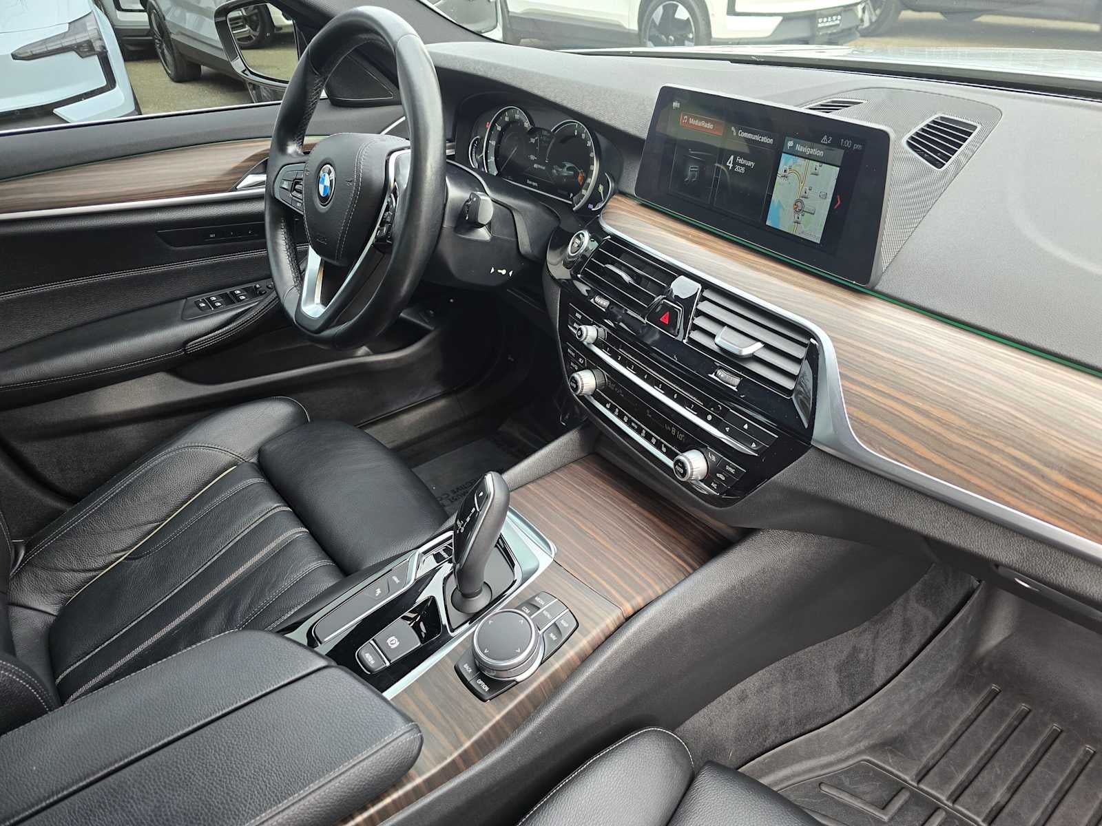 2018 BMW 5 Series 530e xDrive iPerformance