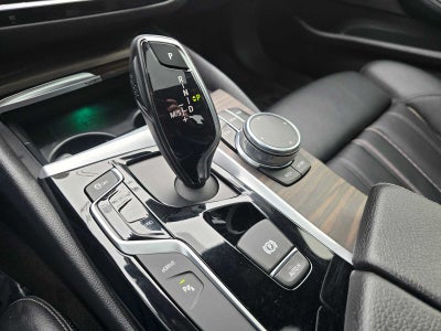 2018 BMW 5 Series 530e xDrive iPerformance