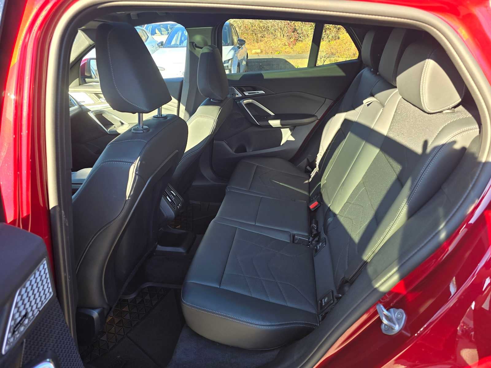 2025 BMW X2 xDrive28i xDrive28i