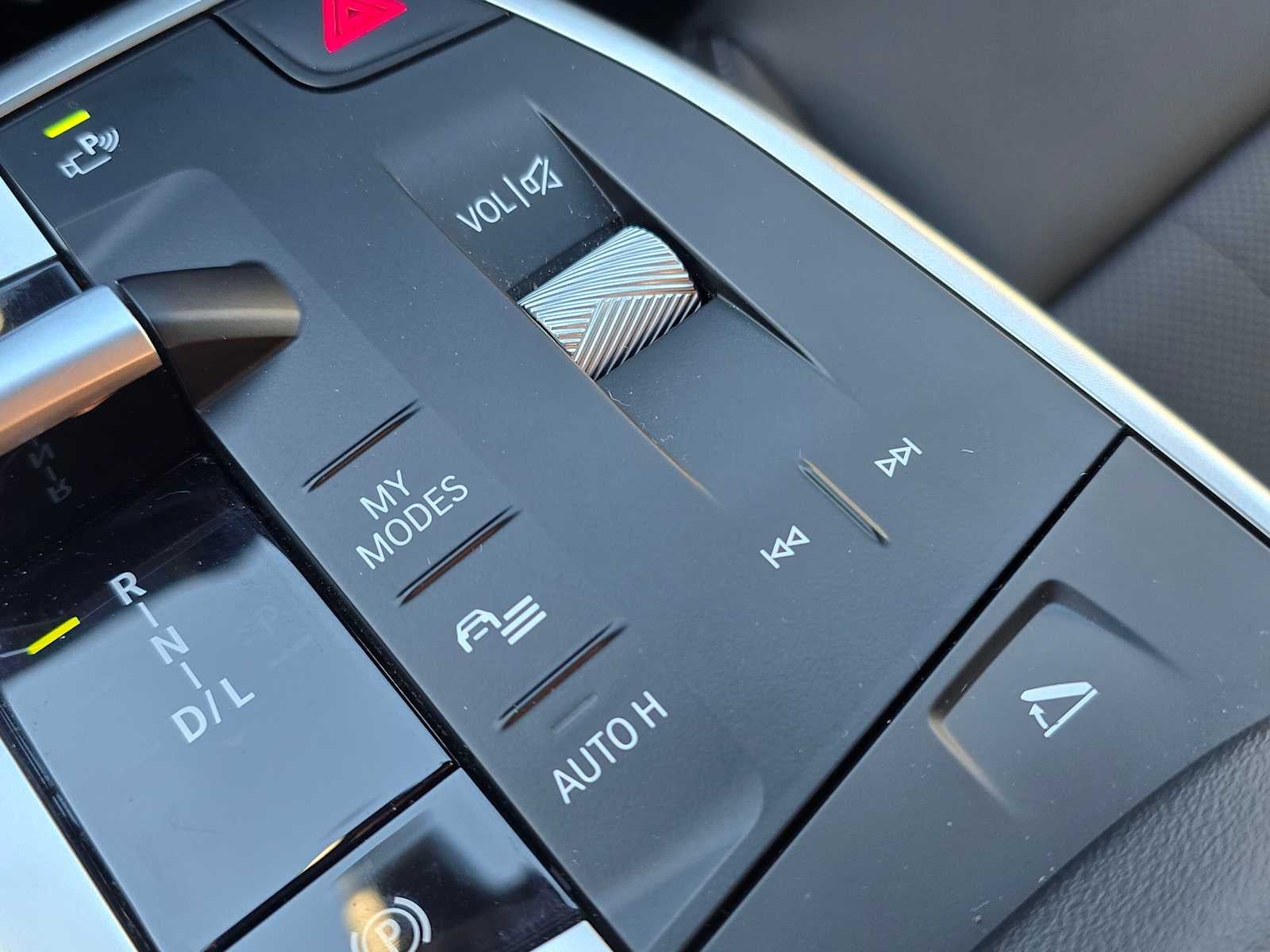 2025 BMW X2 xDrive28i xDrive28i