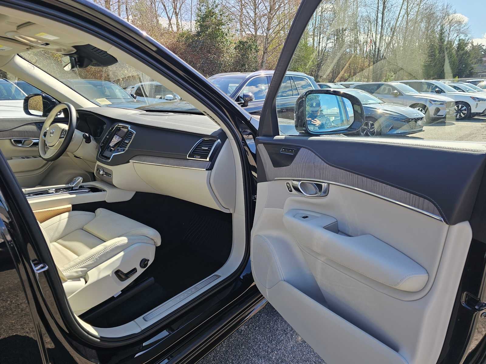2023 Volvo XC90 Ultimate