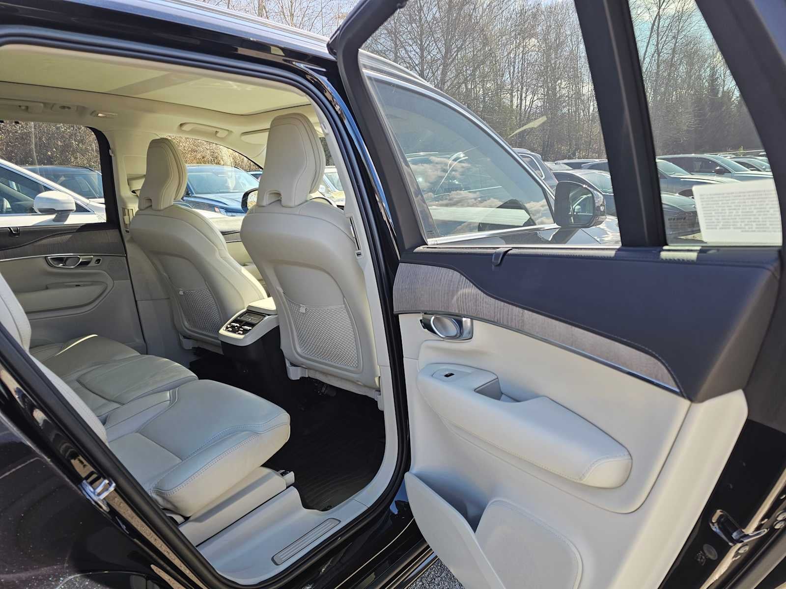 2023 Volvo XC90 Ultimate