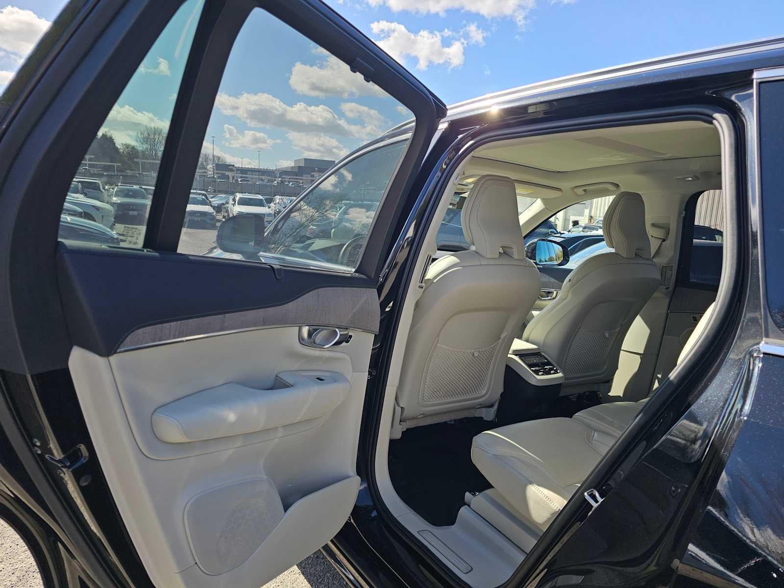 2023 Volvo XC90 Ultimate