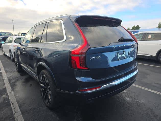 2025 Volvo XC90 Plus