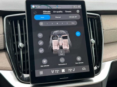 2025 Volvo XC90 Plus