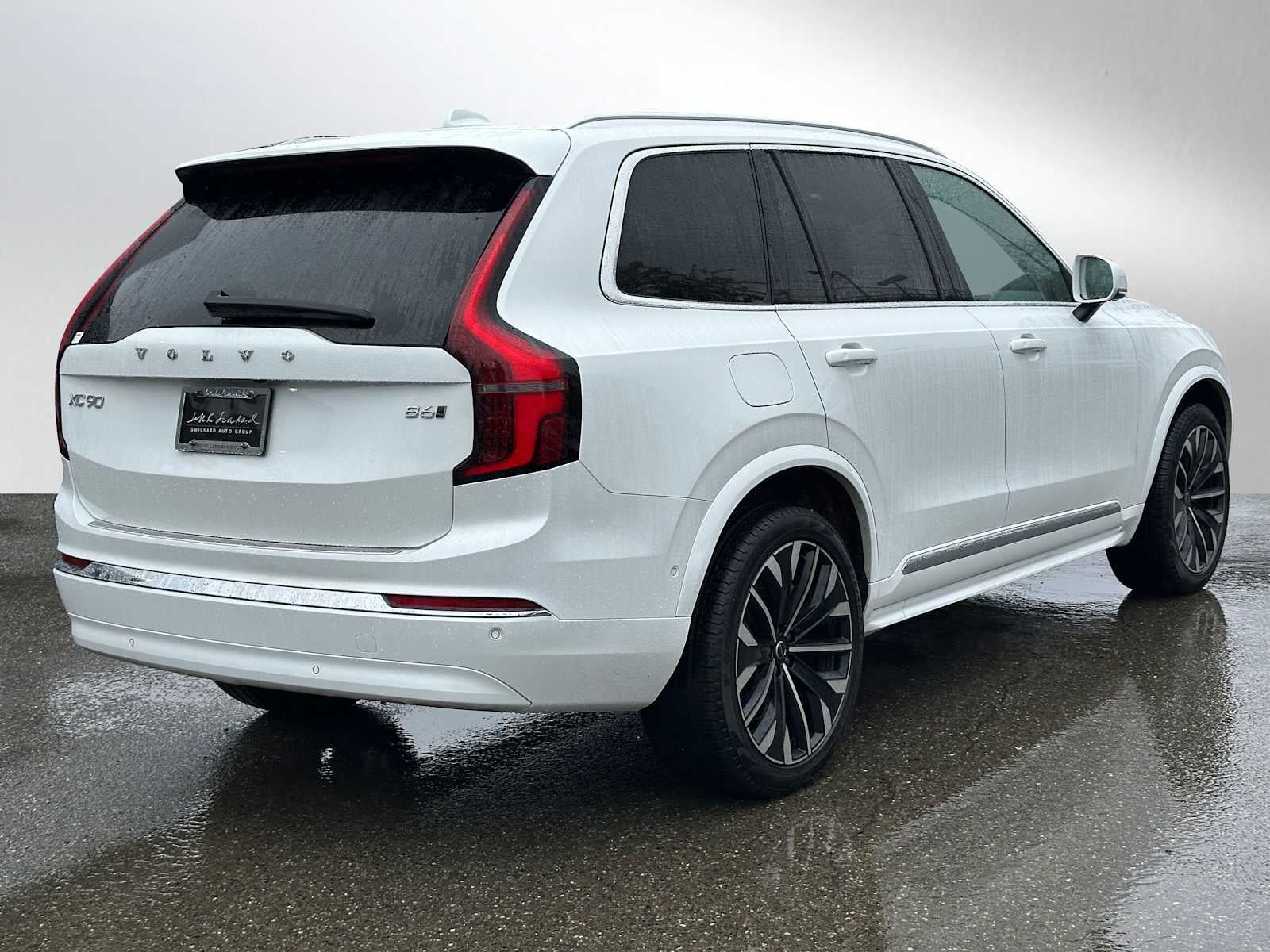 2025 Volvo XC90 Plus