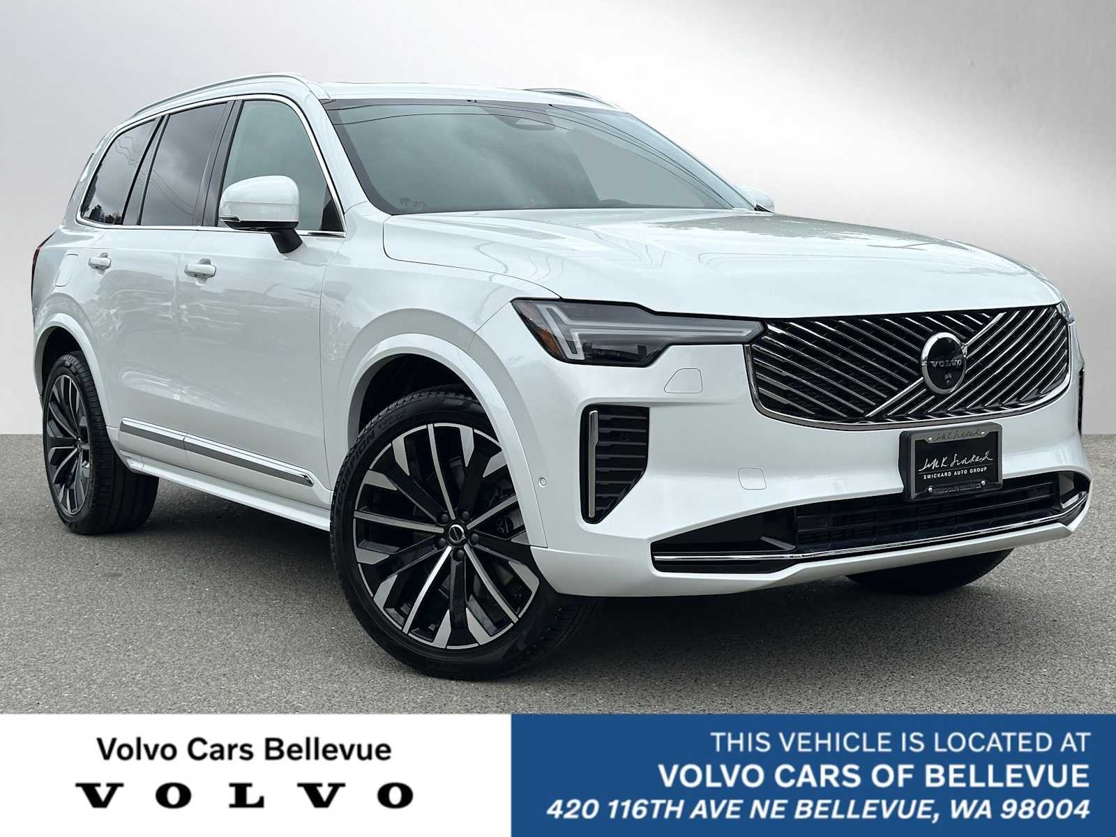2025 Volvo XC90 Plus