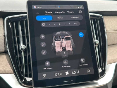 2025 Volvo XC90 Plus