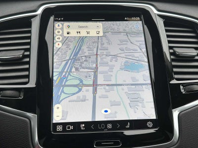 2025 Volvo XC90 Plus