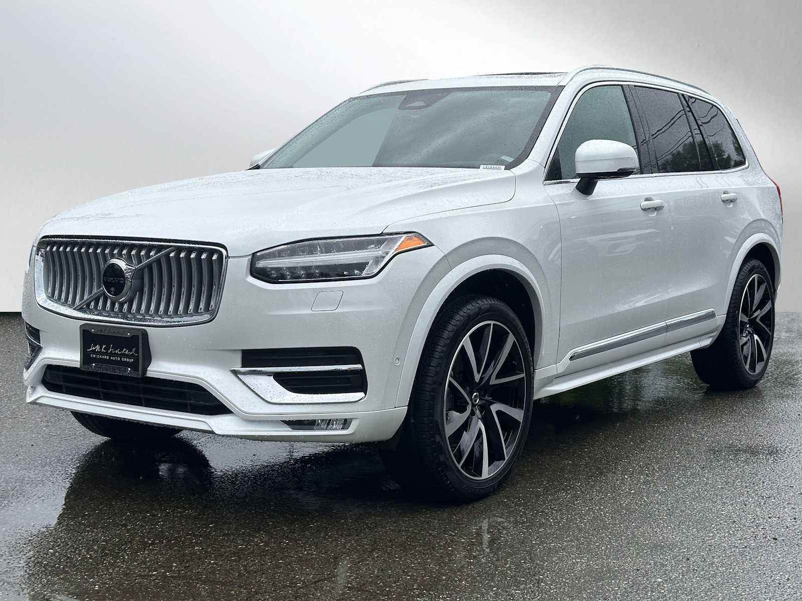 2025 Volvo XC90 Plus