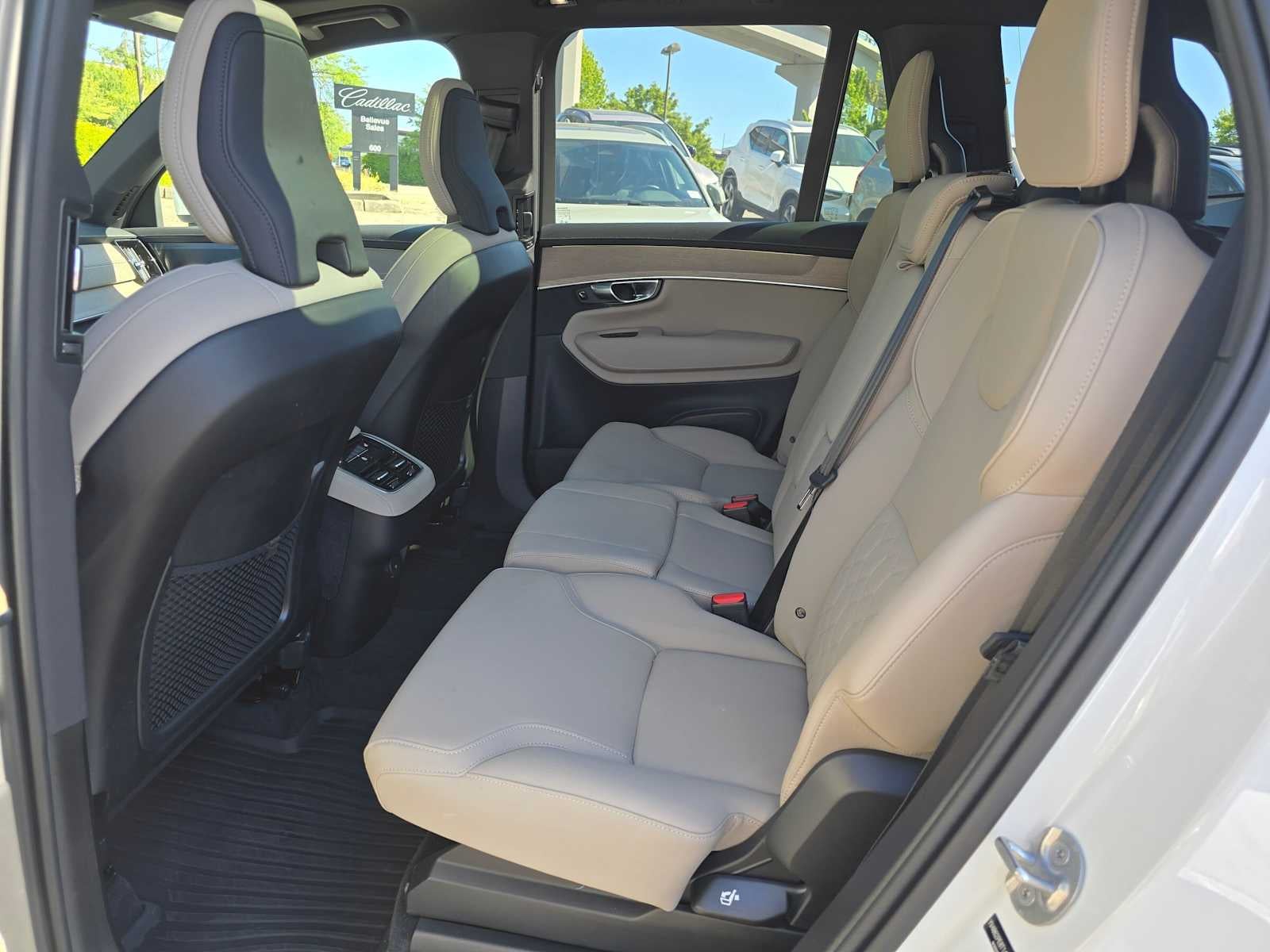 2026 Volvo XC90 Plus