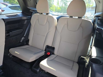 2026 Volvo XC90 Plus