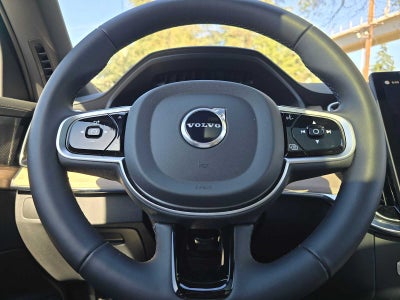 2026 Volvo XC90 Plus