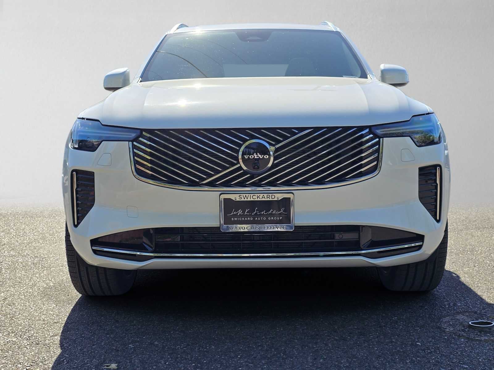 2026 Volvo XC90 Plus