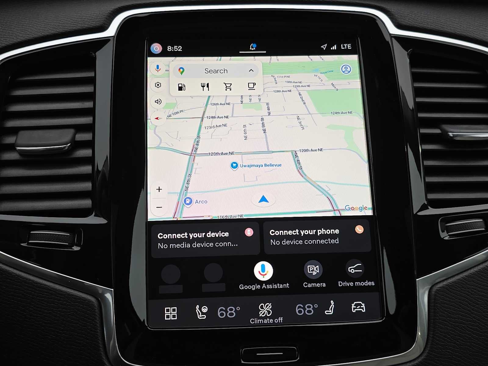 2023 Volvo XC90 Plus
