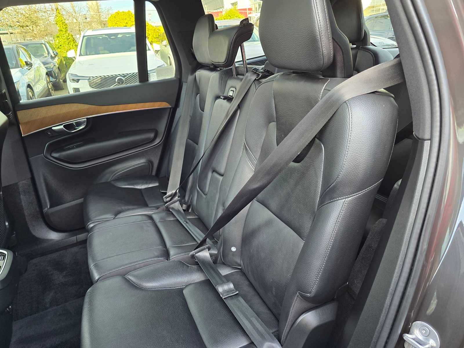 2023 Volvo XC90 Plus