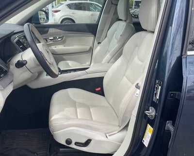 2023 Volvo XC90 Plus