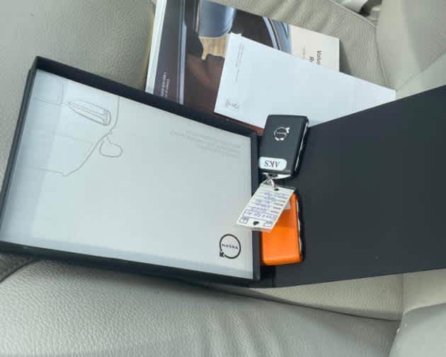 2023 Volvo XC90 Plus