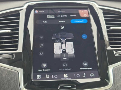 2023 Volvo XC90 Plus