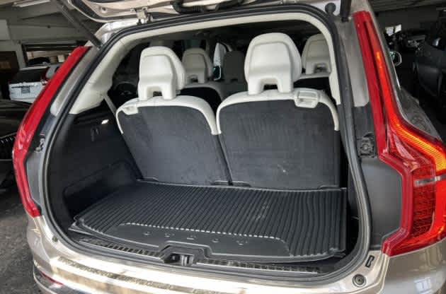 2023 Volvo XC90 Plus