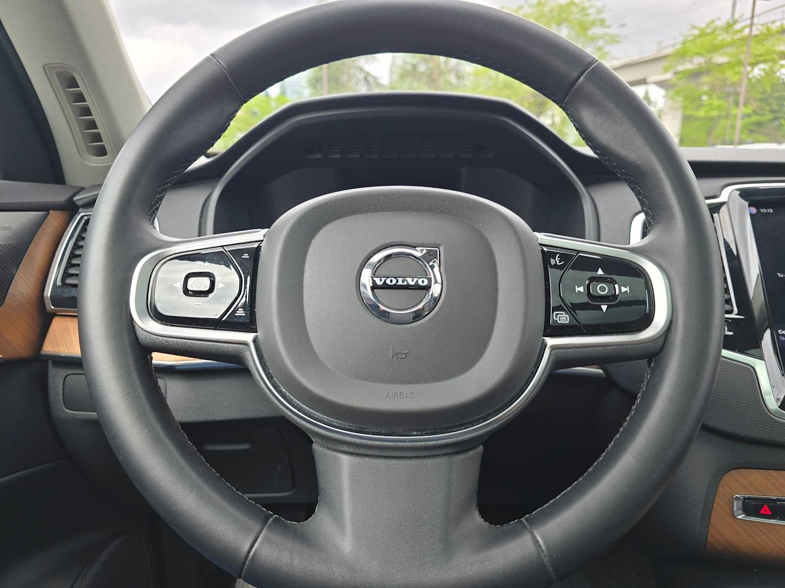 2023 Volvo XC90 Plus