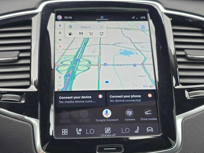 2023 Volvo XC90 Plus