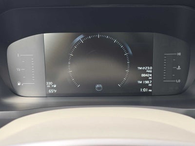 2019 Volvo XC90 Momentum